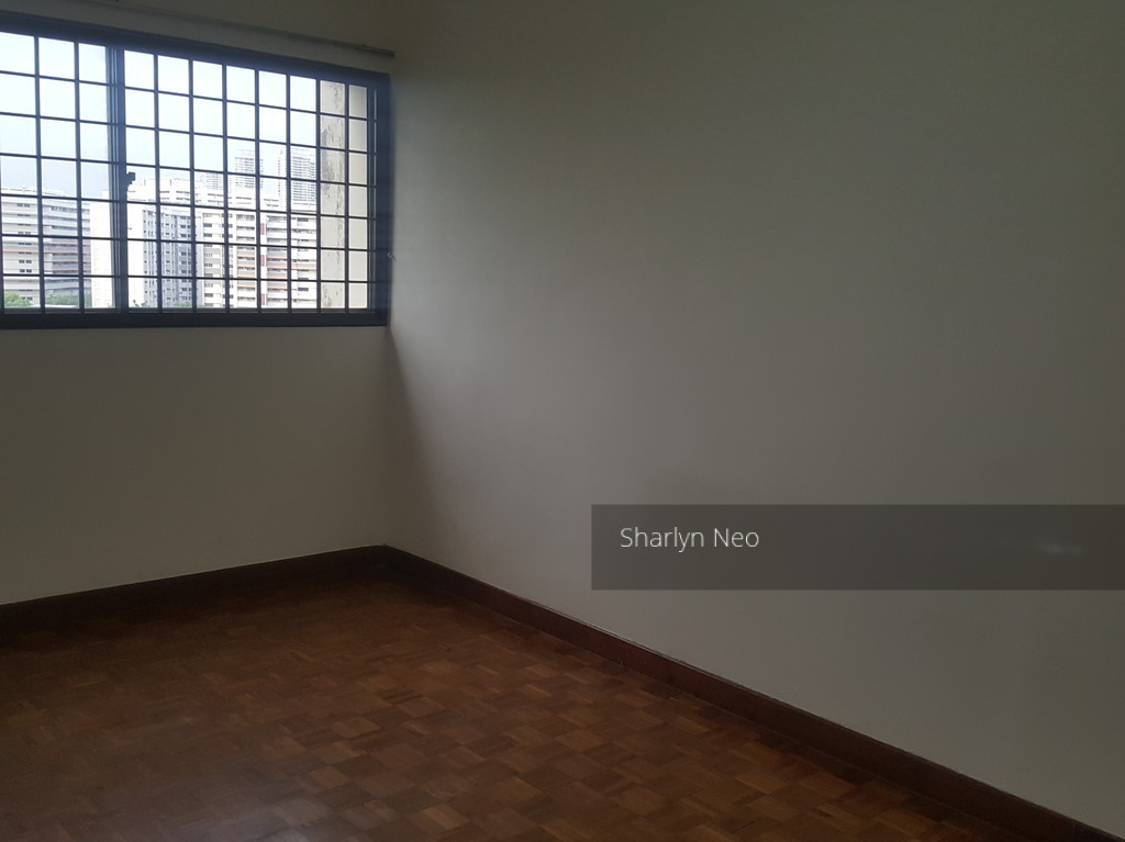 Lakeview Estate (D20), Apartment #144078802